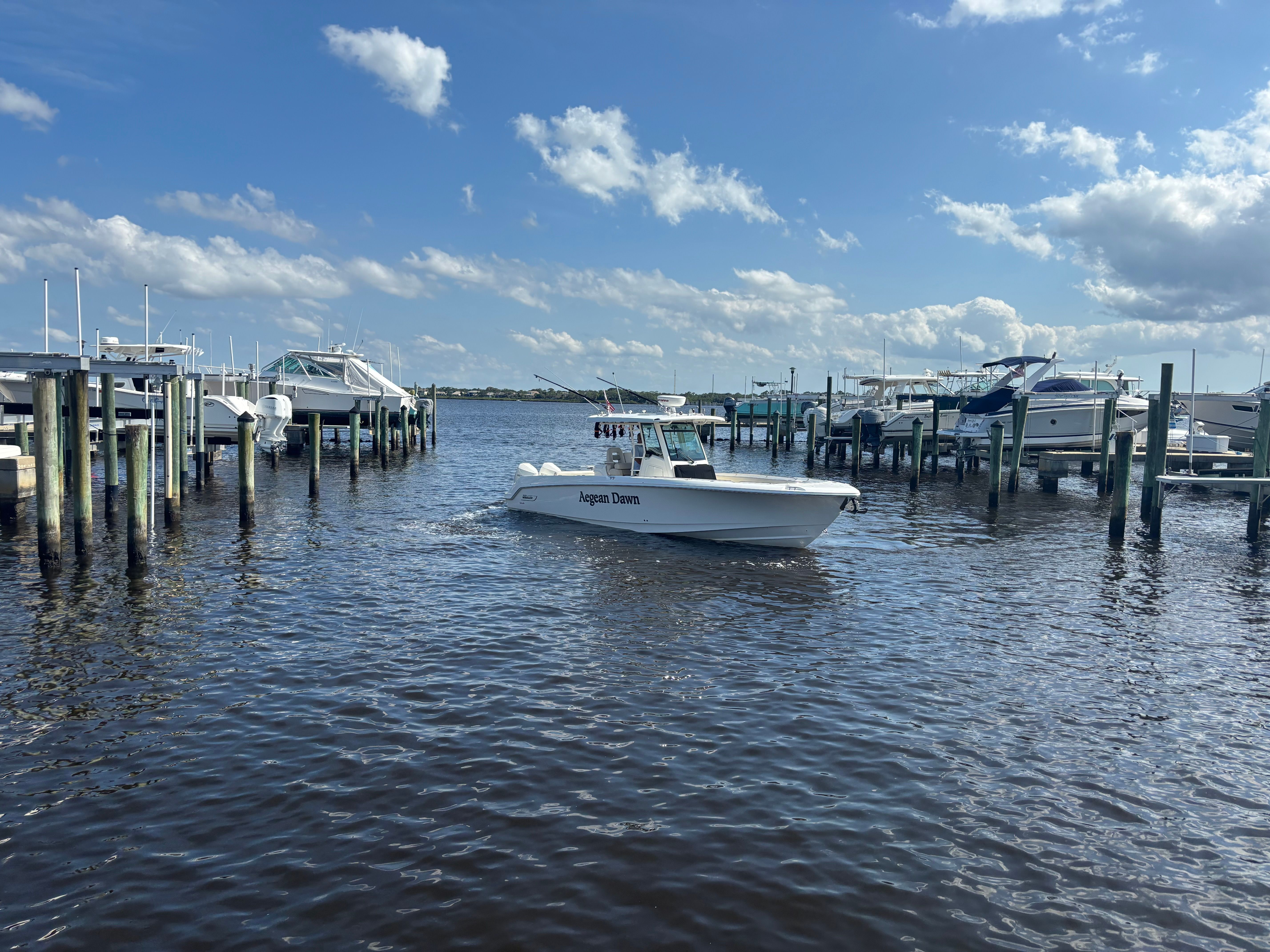 2021 Boston Whaler 330 Outrage - 9