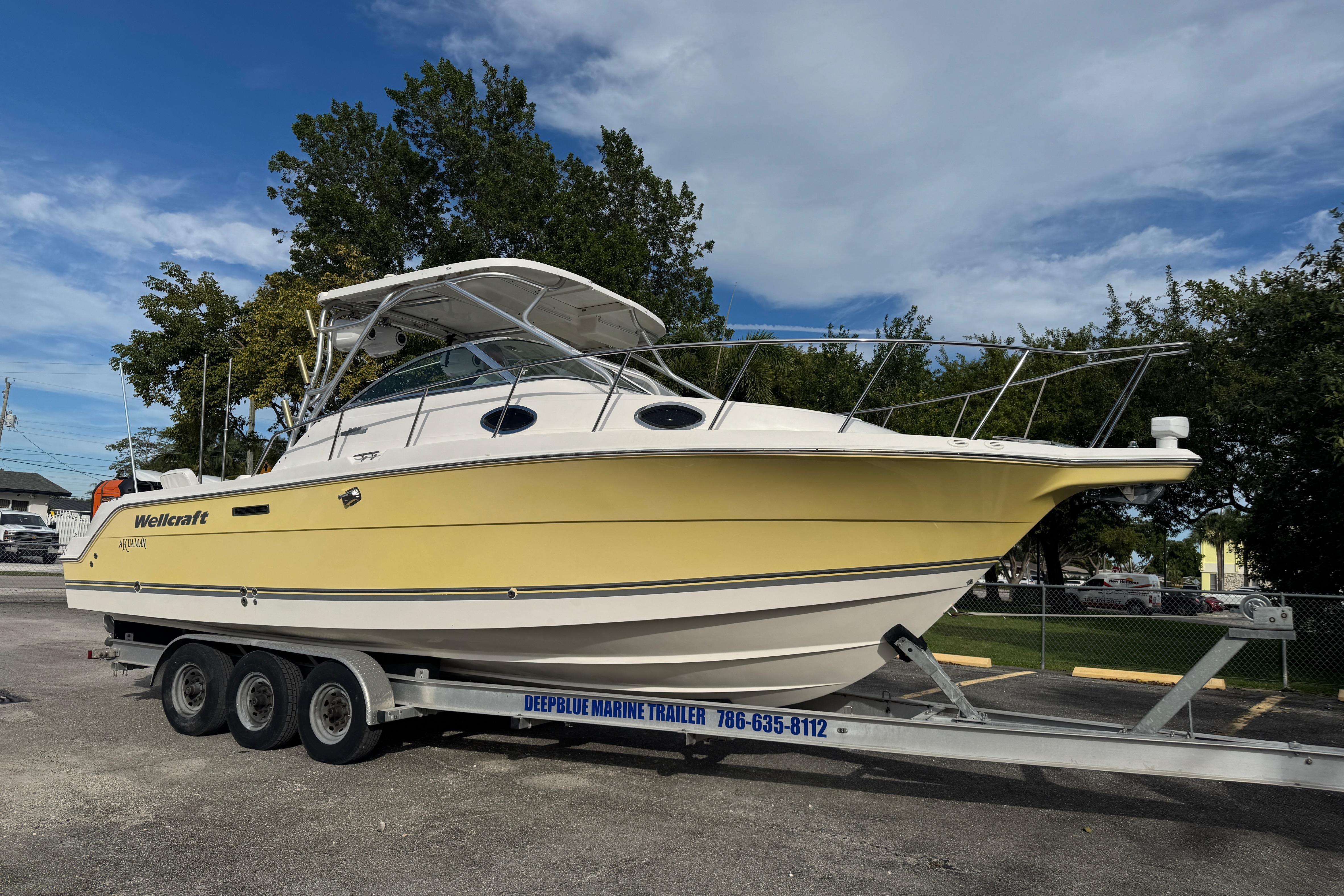 2005 Wellcraft 290 Coastal