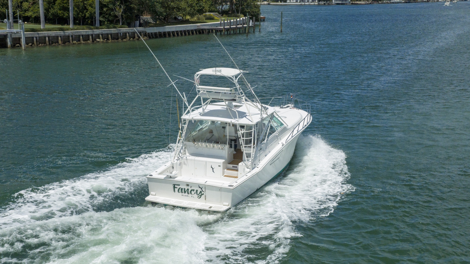 2000 Cabo 45 EXPRESS - Image 10