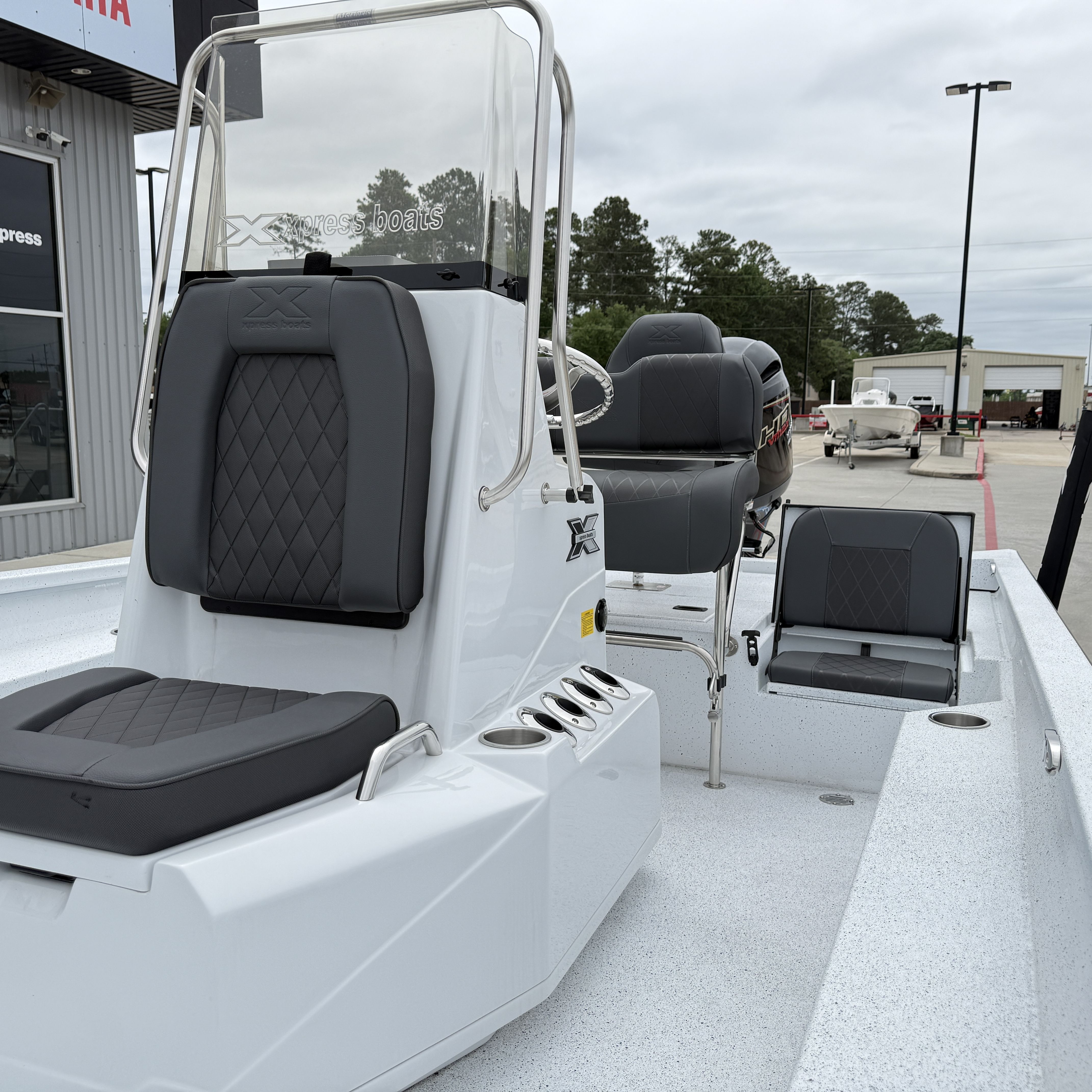 2026 Xpress H22BAY - 24