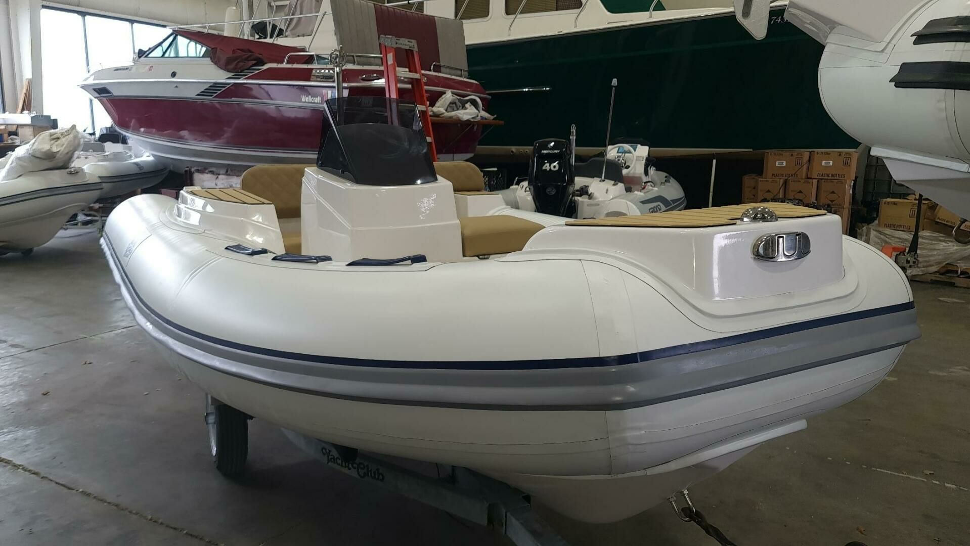2023 Tiger Marine 370 Protender - Image 8