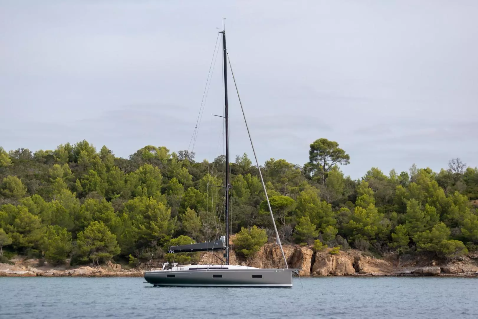 2026 Beneteau First 44 - Image 34