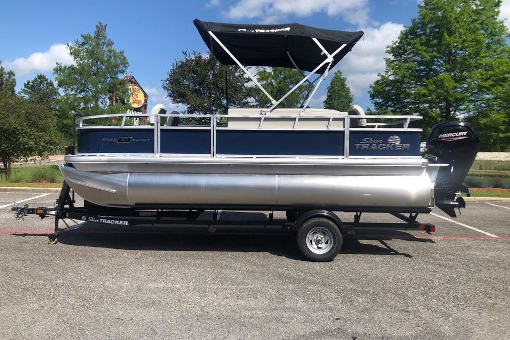 2026 Sun Tracker Bass Buggy 18 DLX
