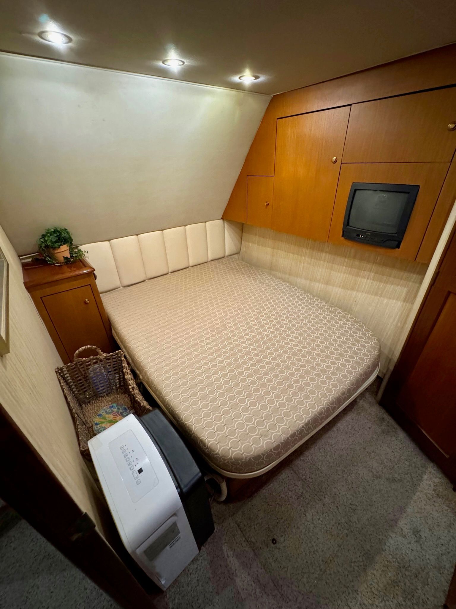 2003 Ocean Yachts 48 Super Sport - 31