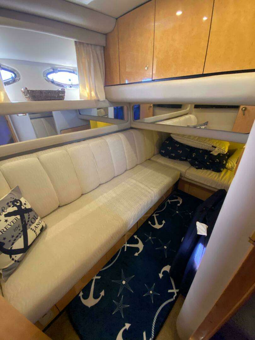 1998 Sea Ray 480 Sedan Bridge - Image 37