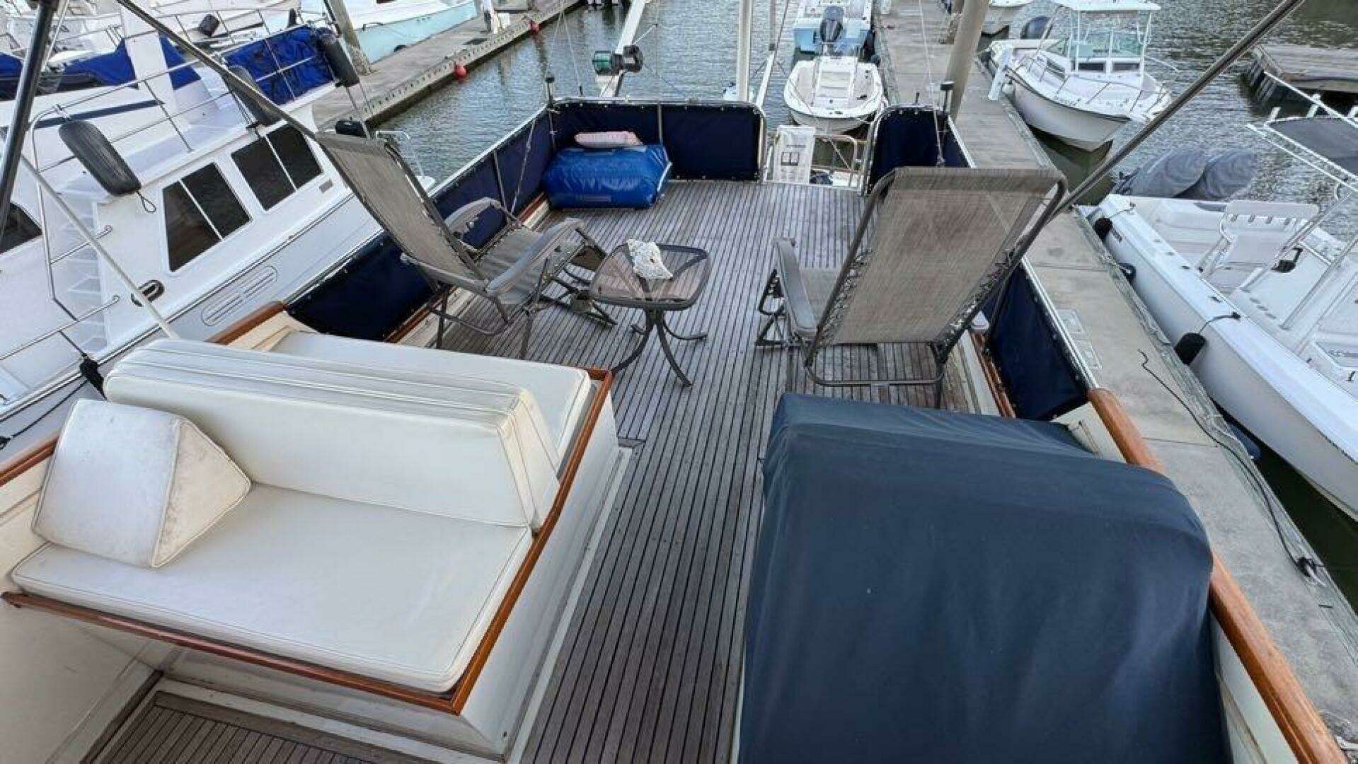 1978 Grand Banks 42 - Image 18