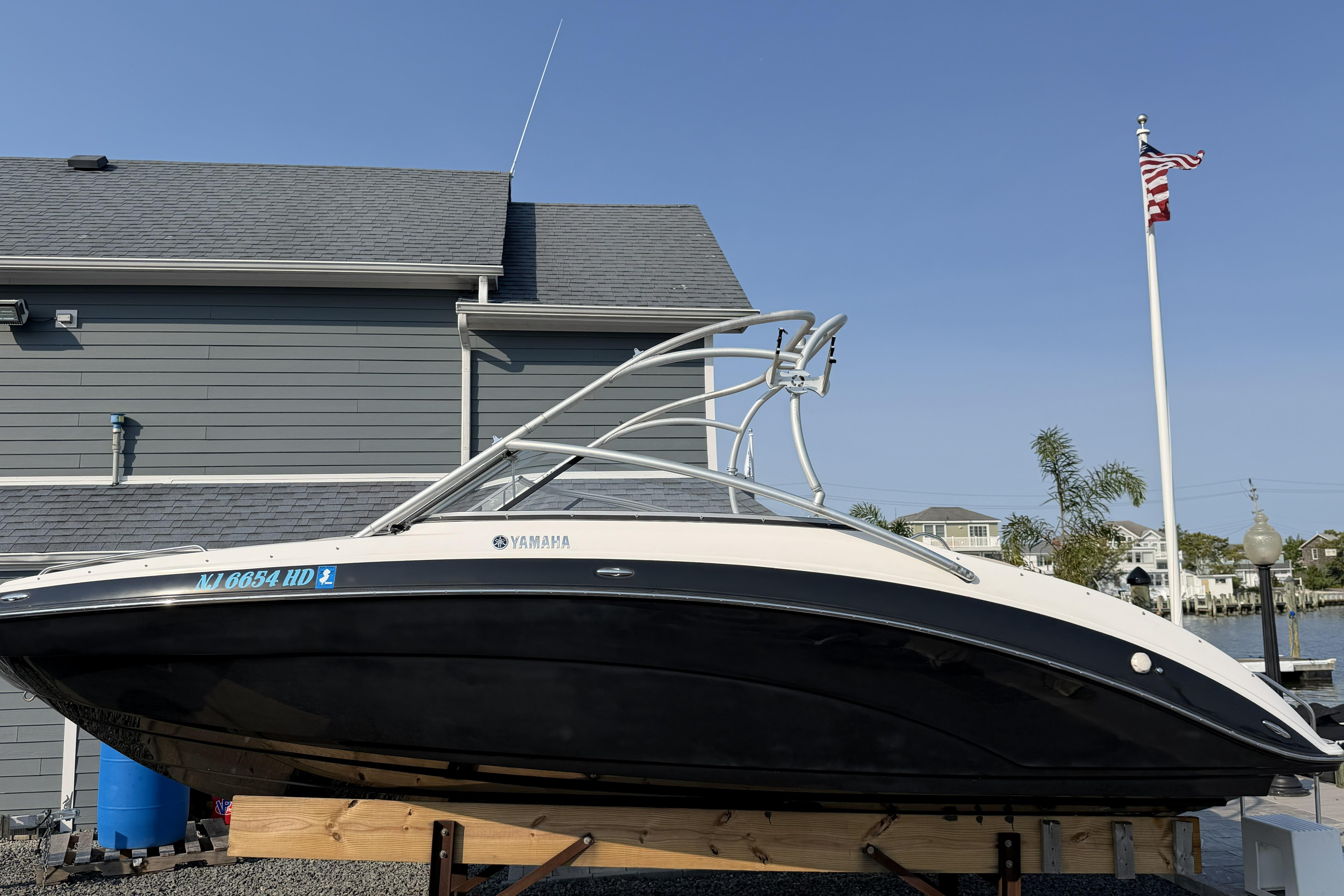 2011 Yamaha Boats AR240 HO