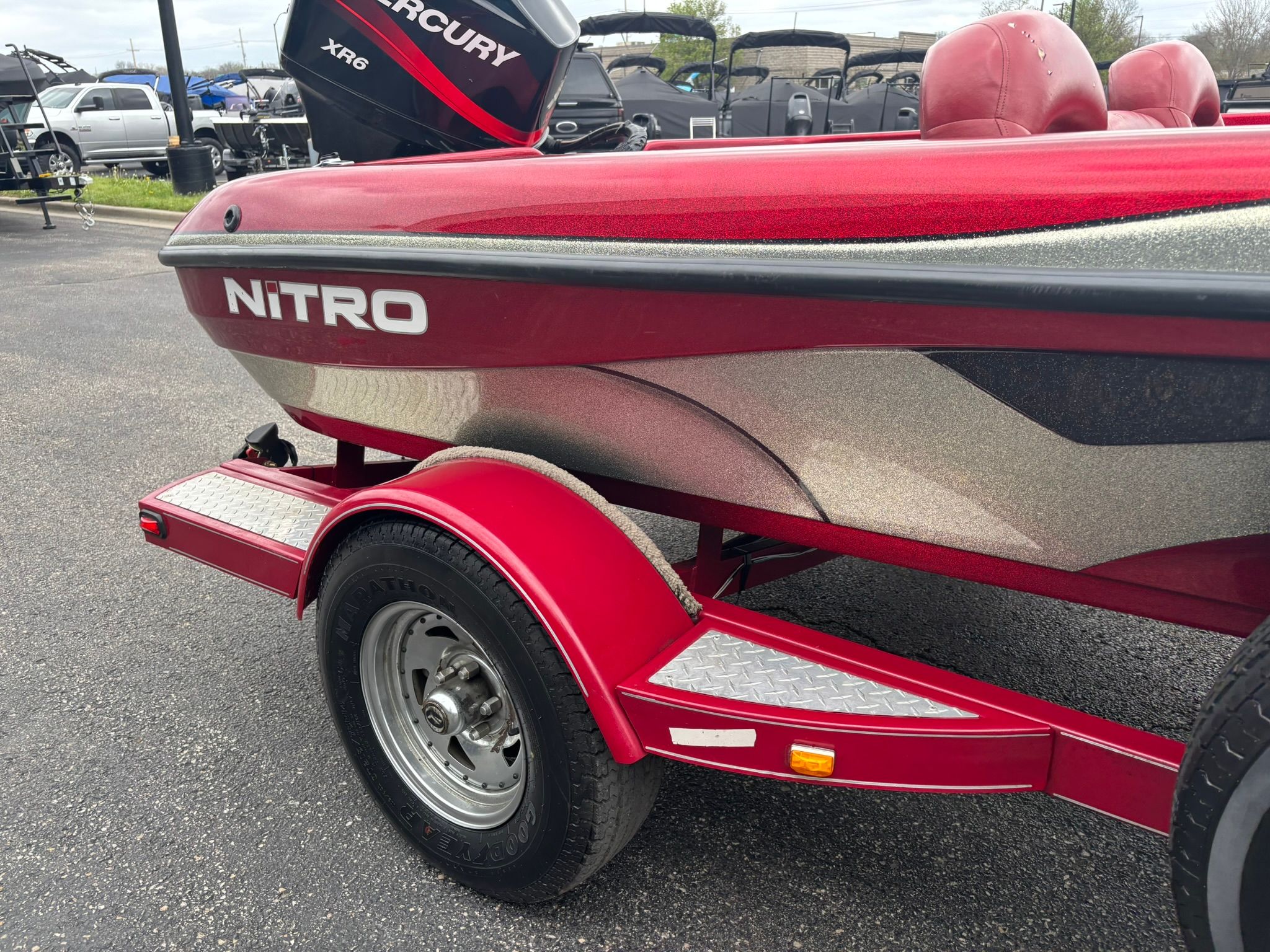 2003 Tracker NX 882 DC - 9