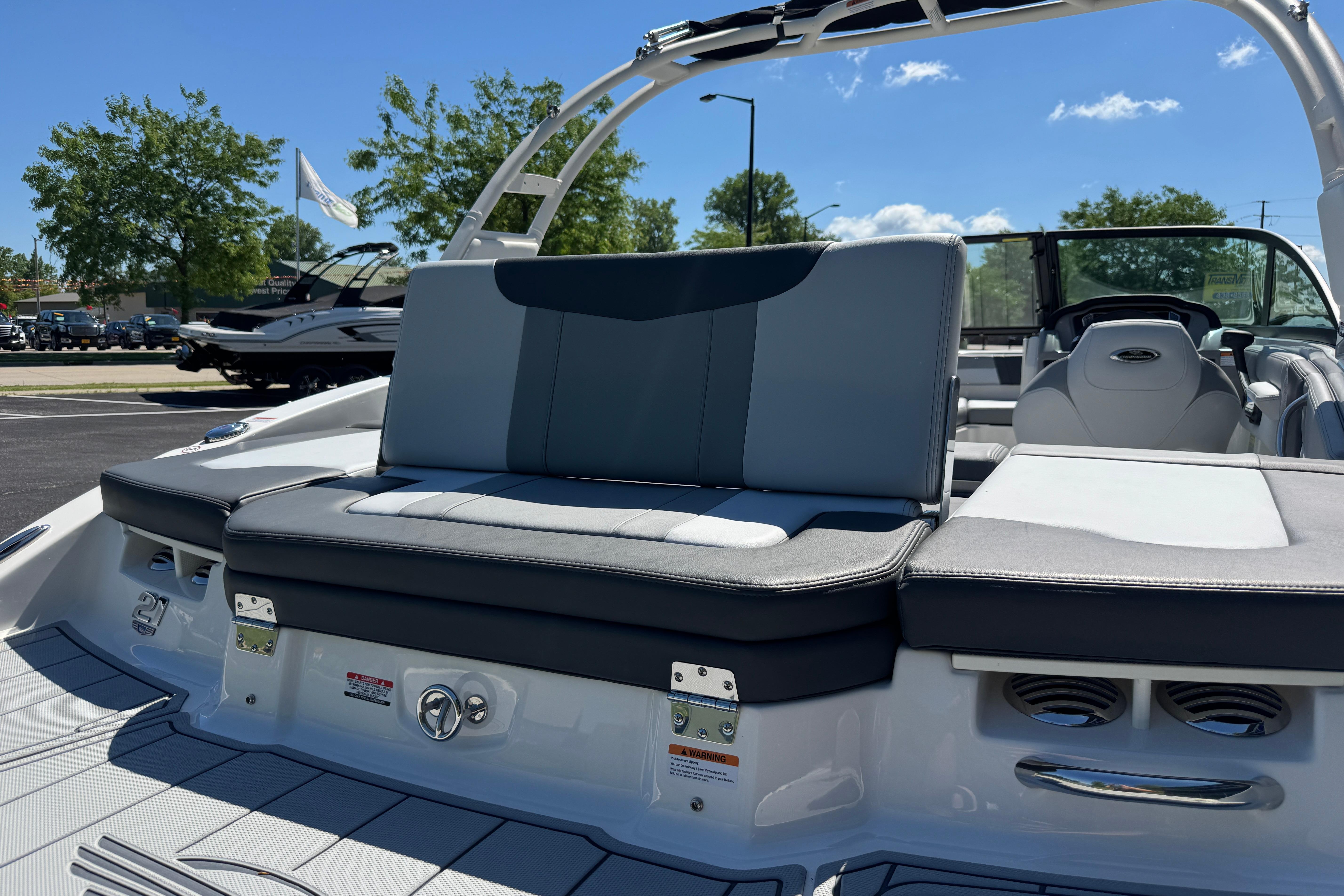 2026 Chaparral 21 SSi boat interior with sleek seating and modern design.