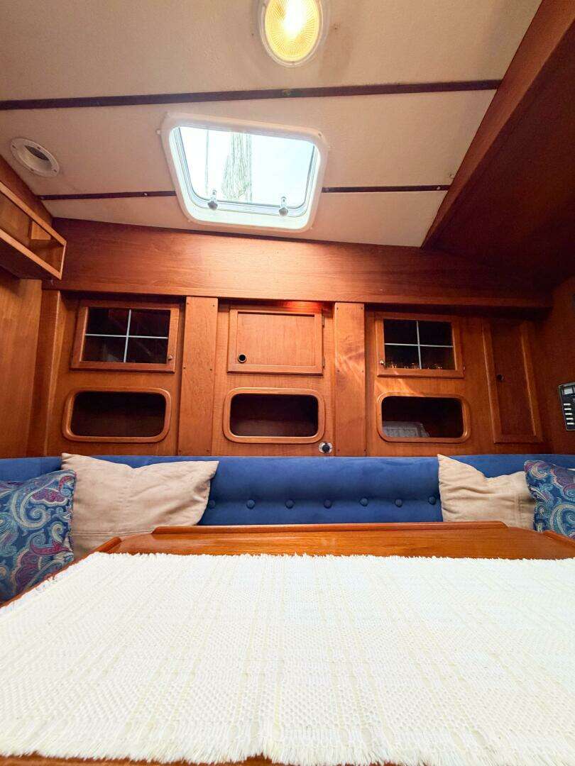 1986 Nauticat 40 Cutter Ketch Pilothouse - Image 85