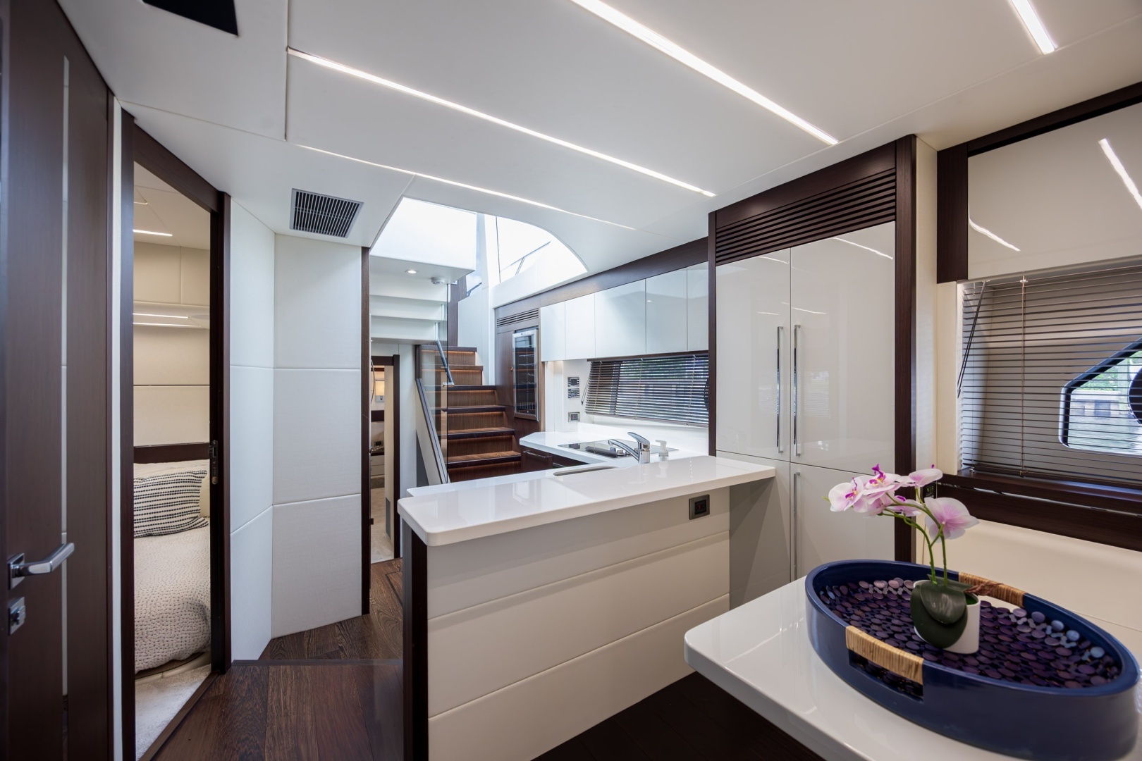 2020 Sunseeker PREDATOR 74 XPS - Image 28