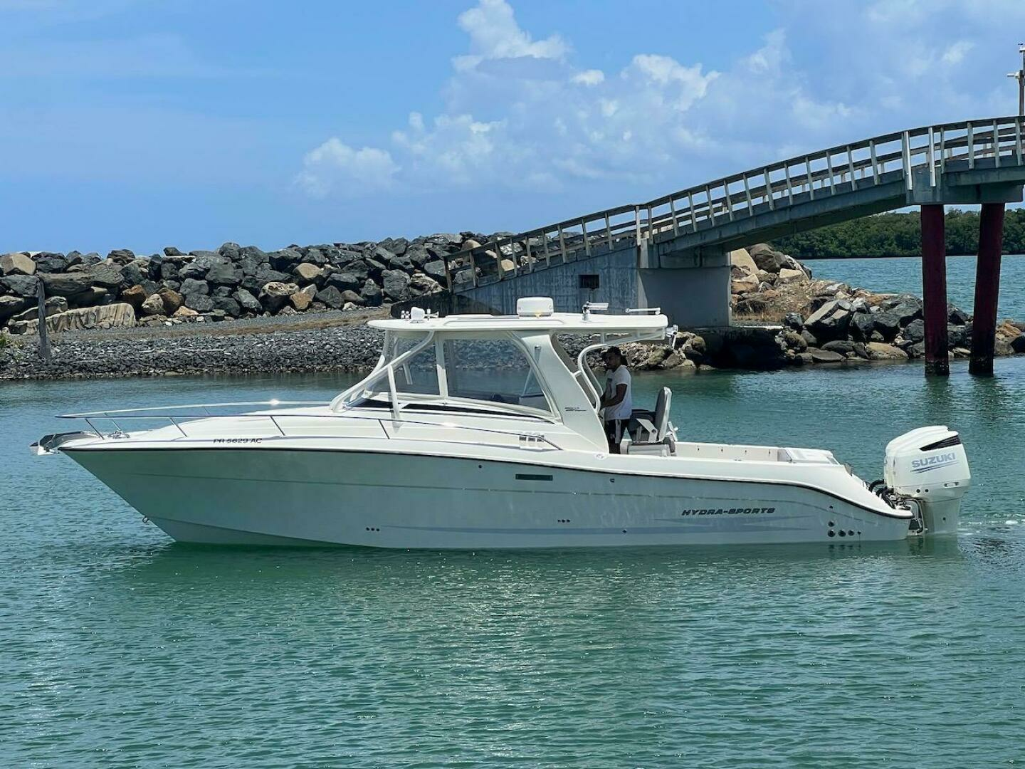 2008 Hydra-Sports 3500VX - Image 10