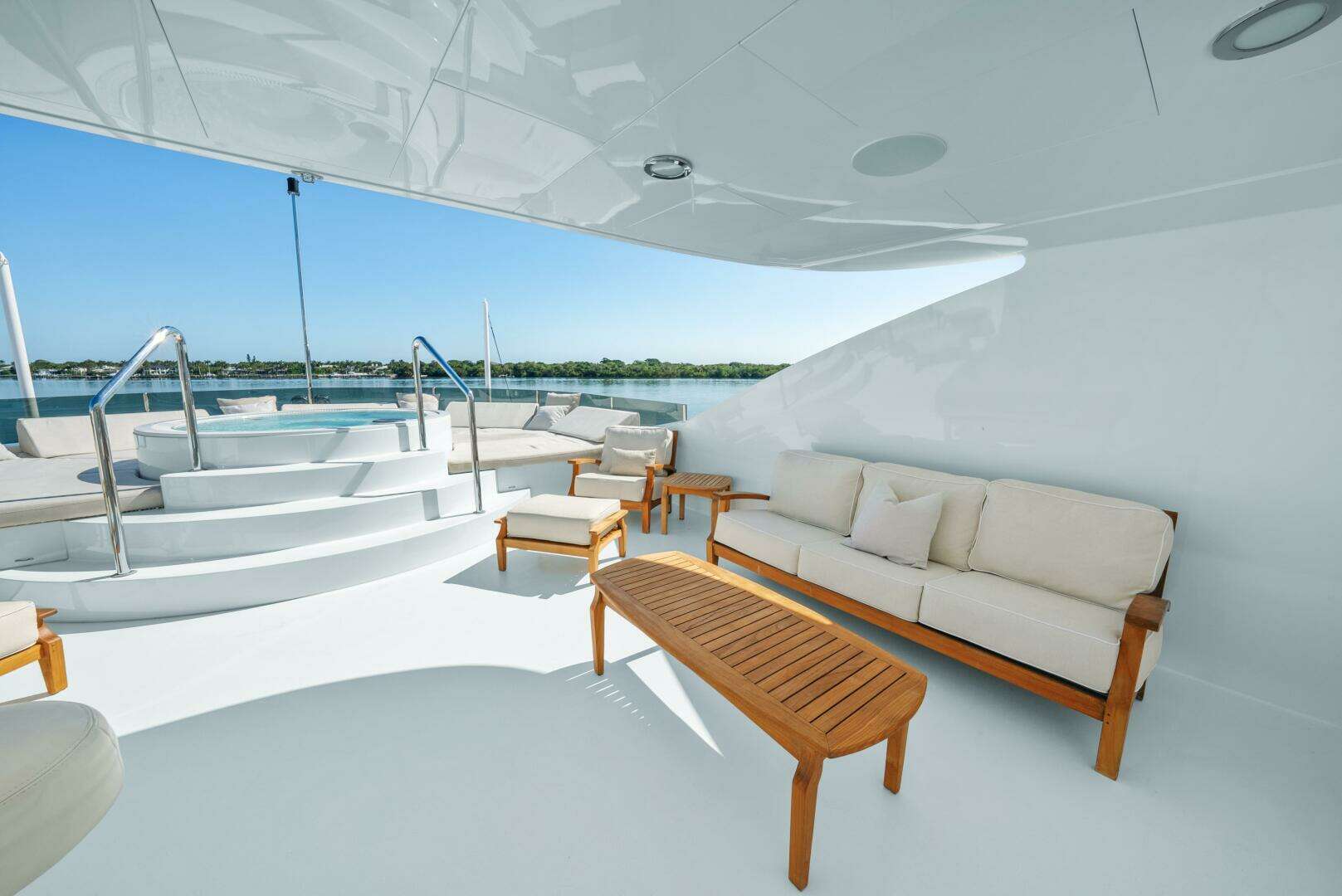 2005 Trinity Yachts Tri-Deck - Image 51