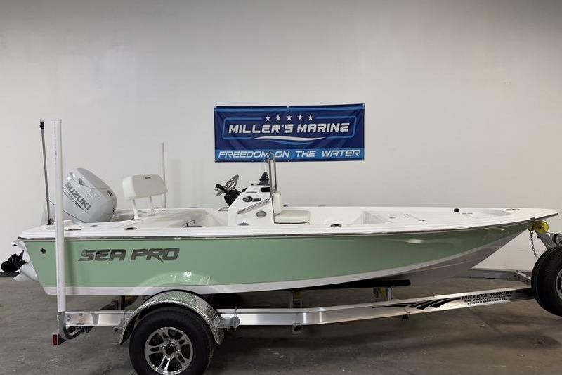 2026 Sea Pro 172 Bay