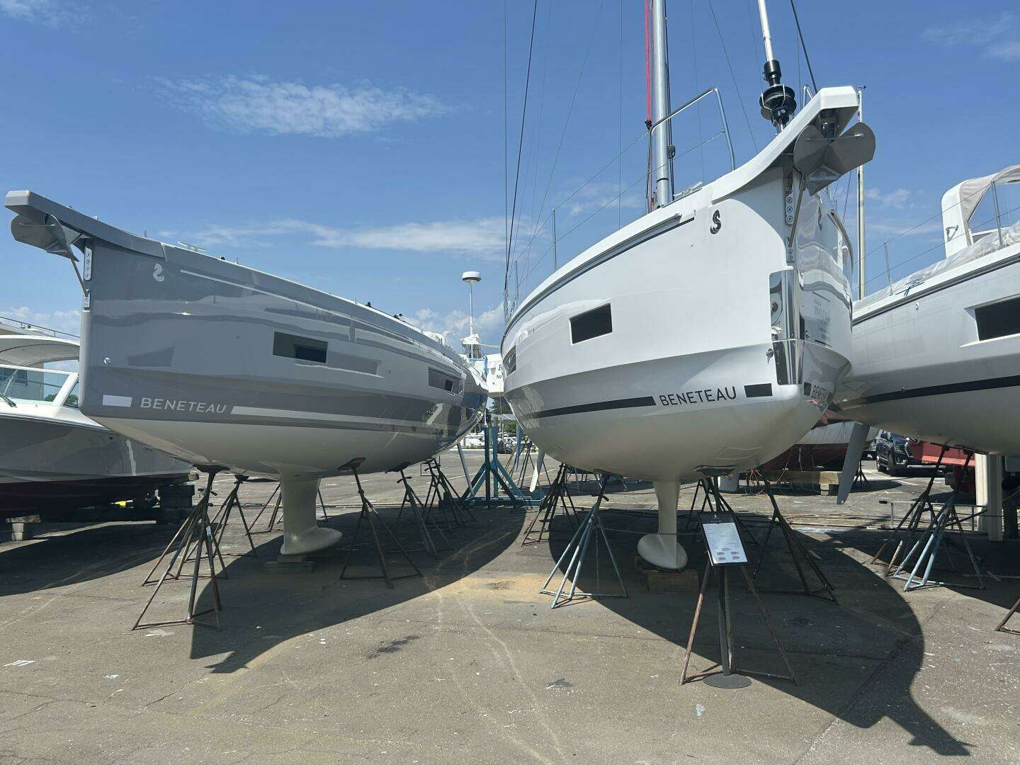 2025 Beneteau Oceanis 40.1 - Image 17