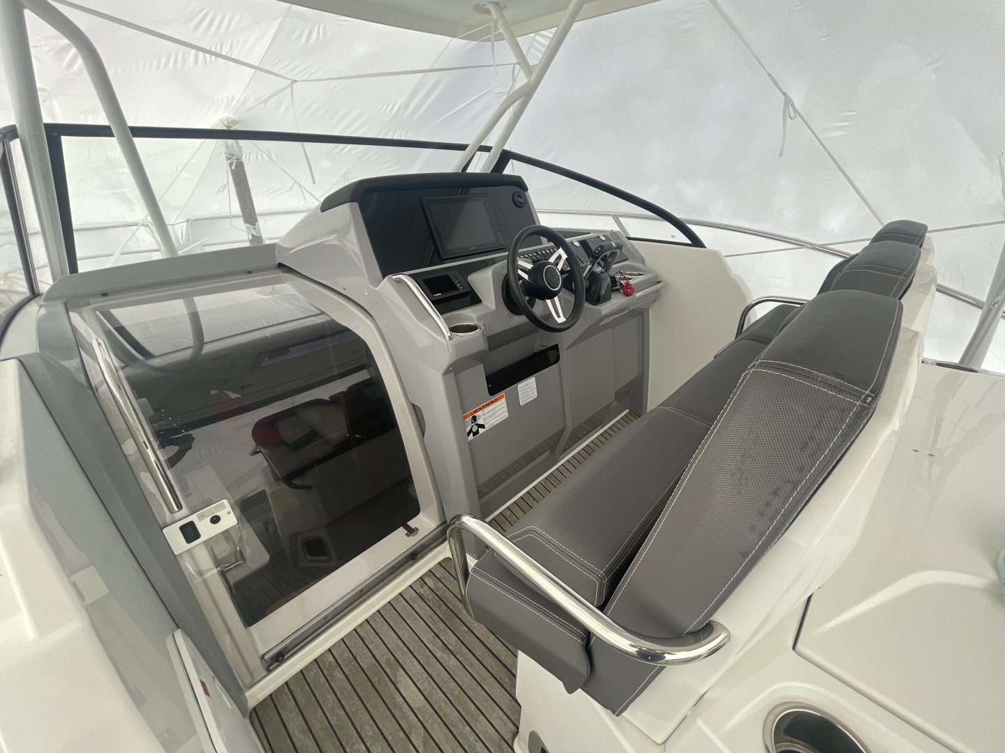 2019 Jeanneau 10.5 - Image 11