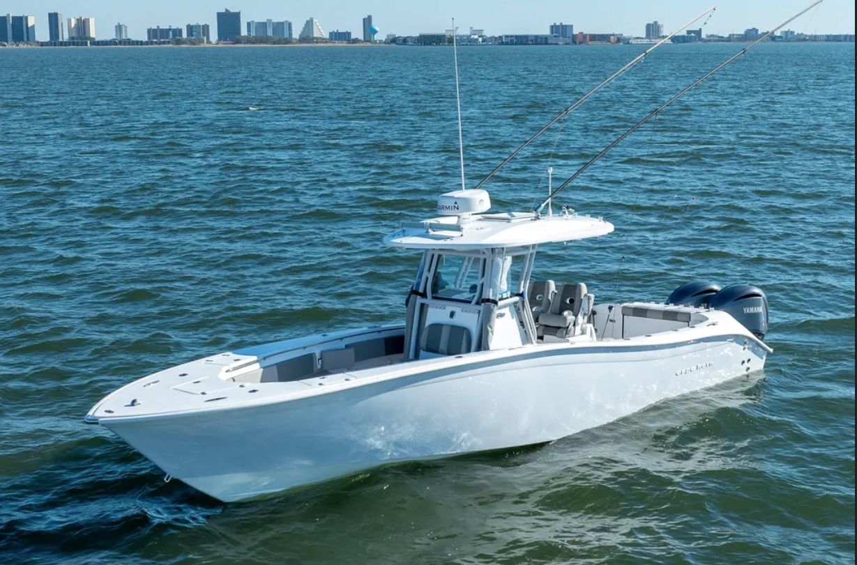 2021 Cape Horn 32XS