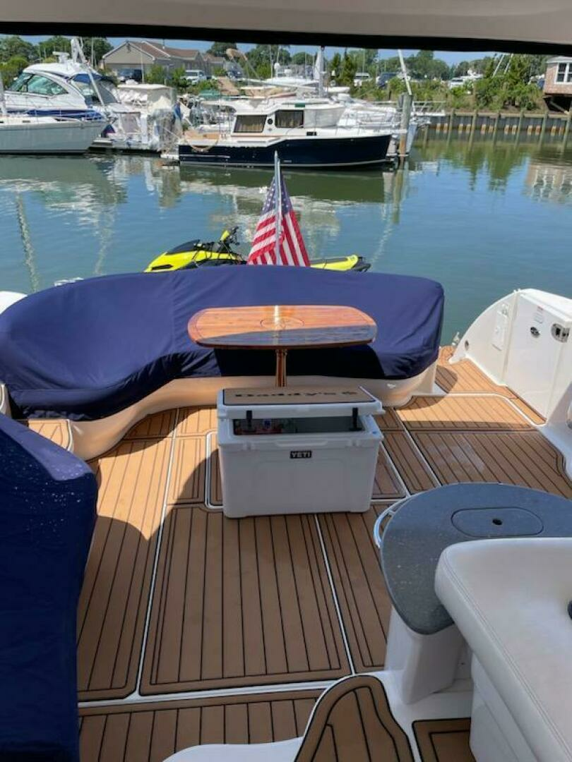 2006 Sea Ray 52 Sundancer - Image 8