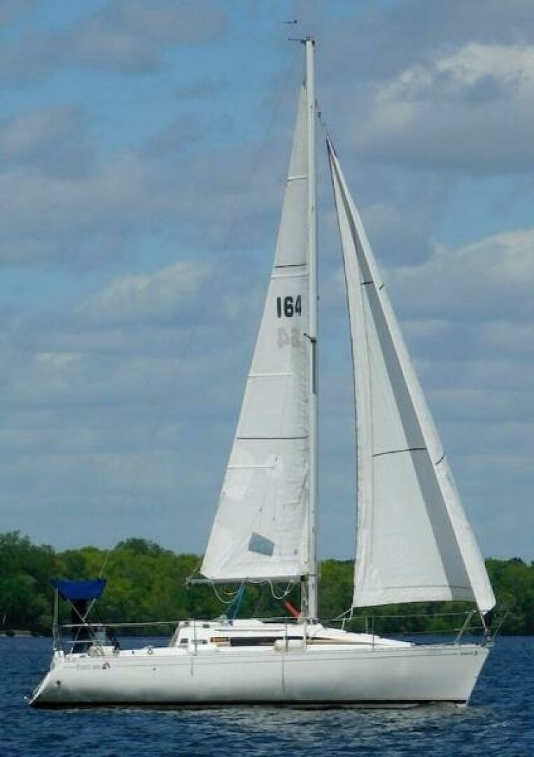 1988 Beneteau First 285 - Image 38