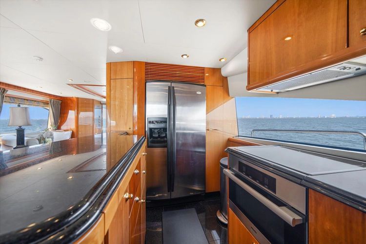 2005 Sunseeker 82 Yacht - Image 16
