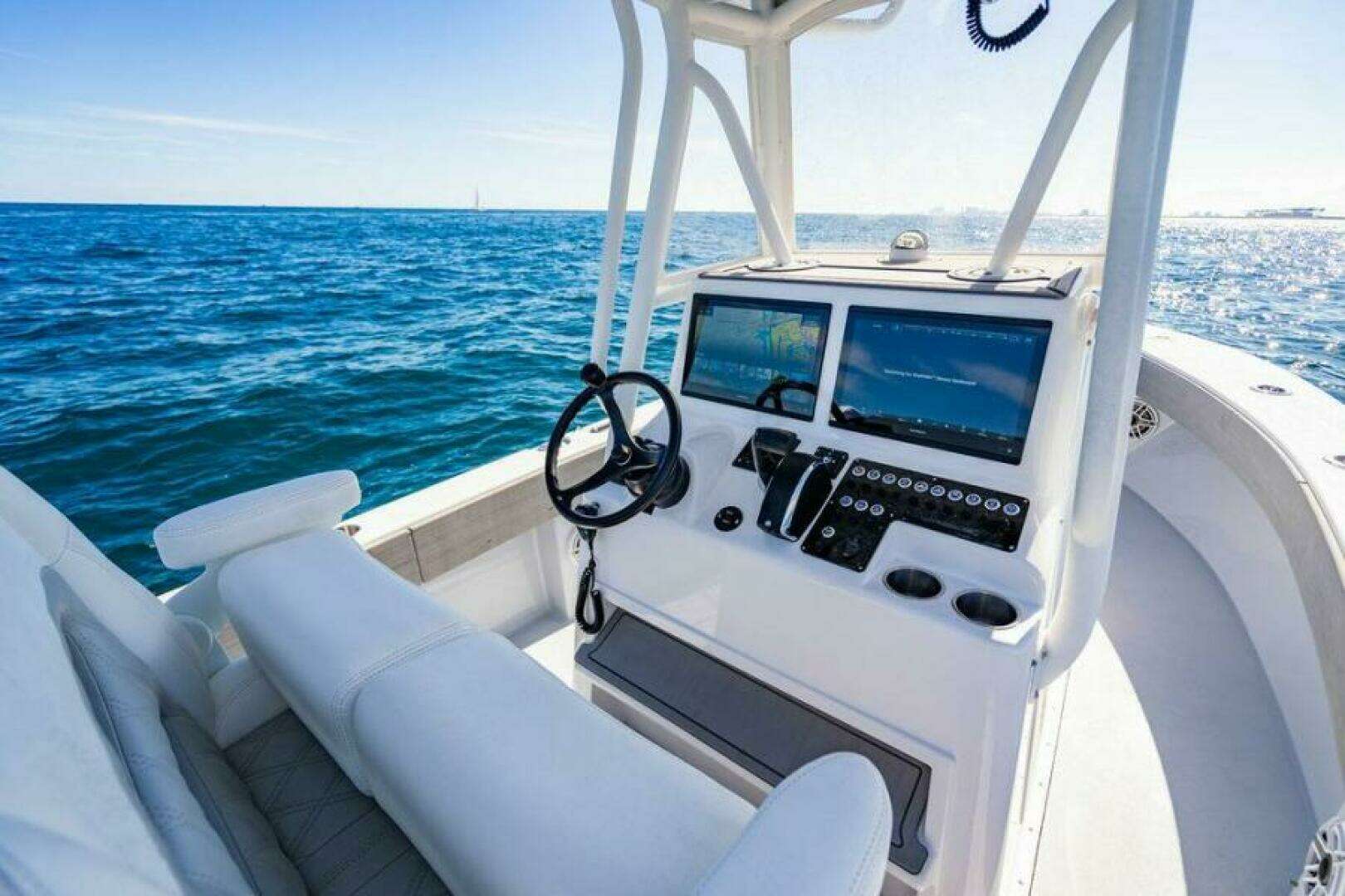 2026 Reef Runner 230 - Image 16