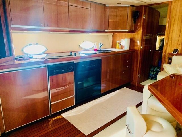 2002 Sunseeker Predator 68 - 7