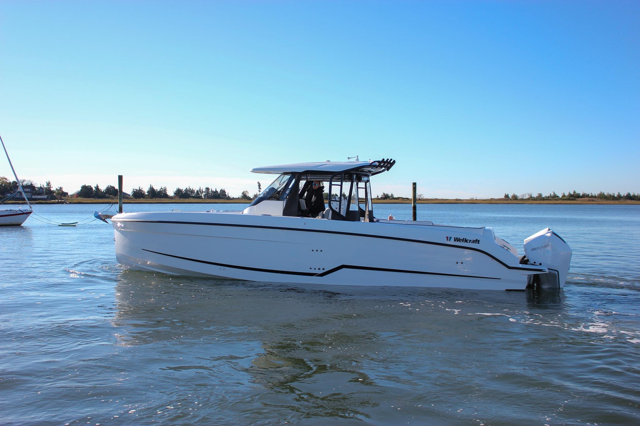 2026 Wellcraft 38 T-Top