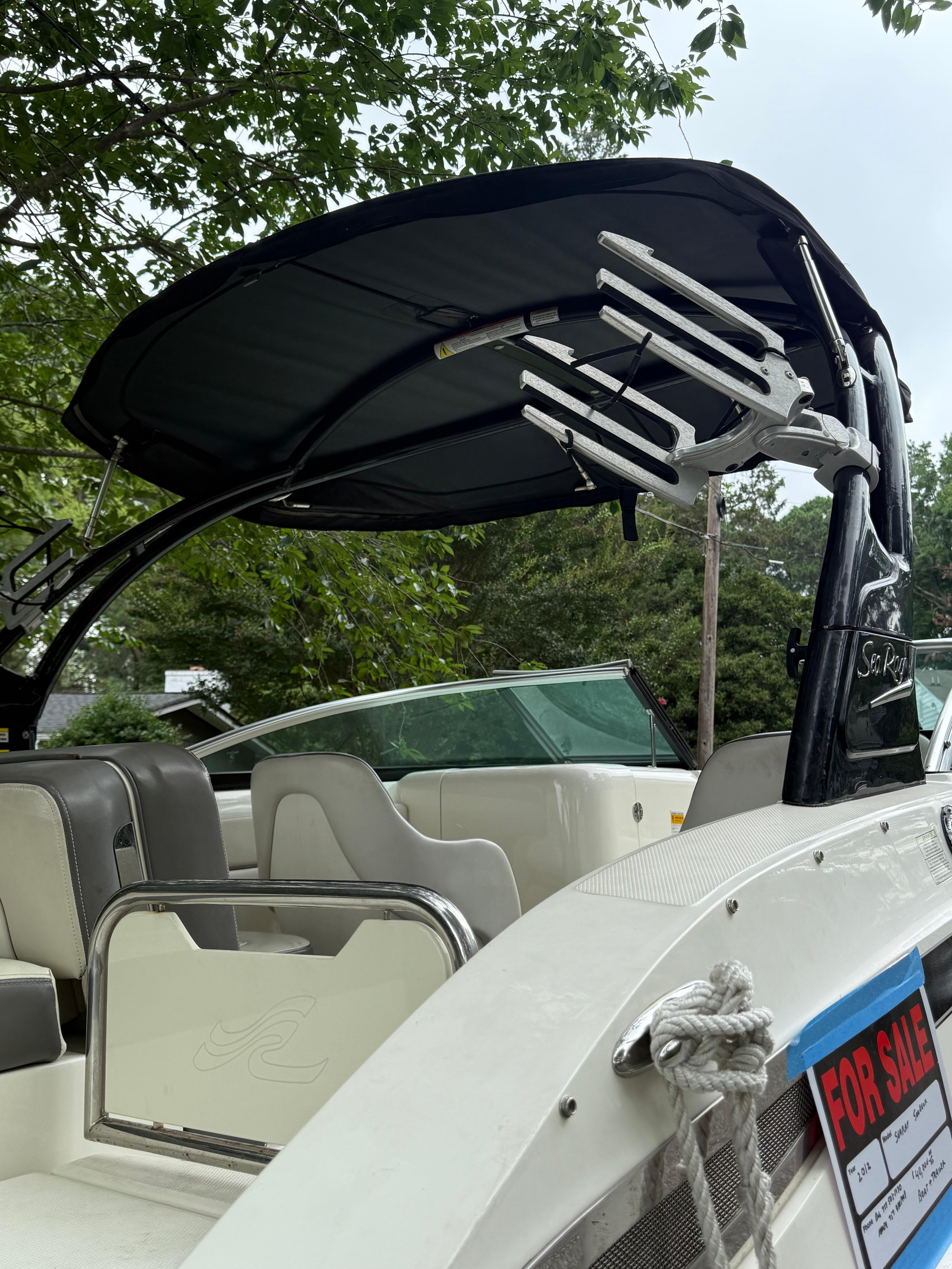 2012 Sea Ray 240 Sundeck - 3