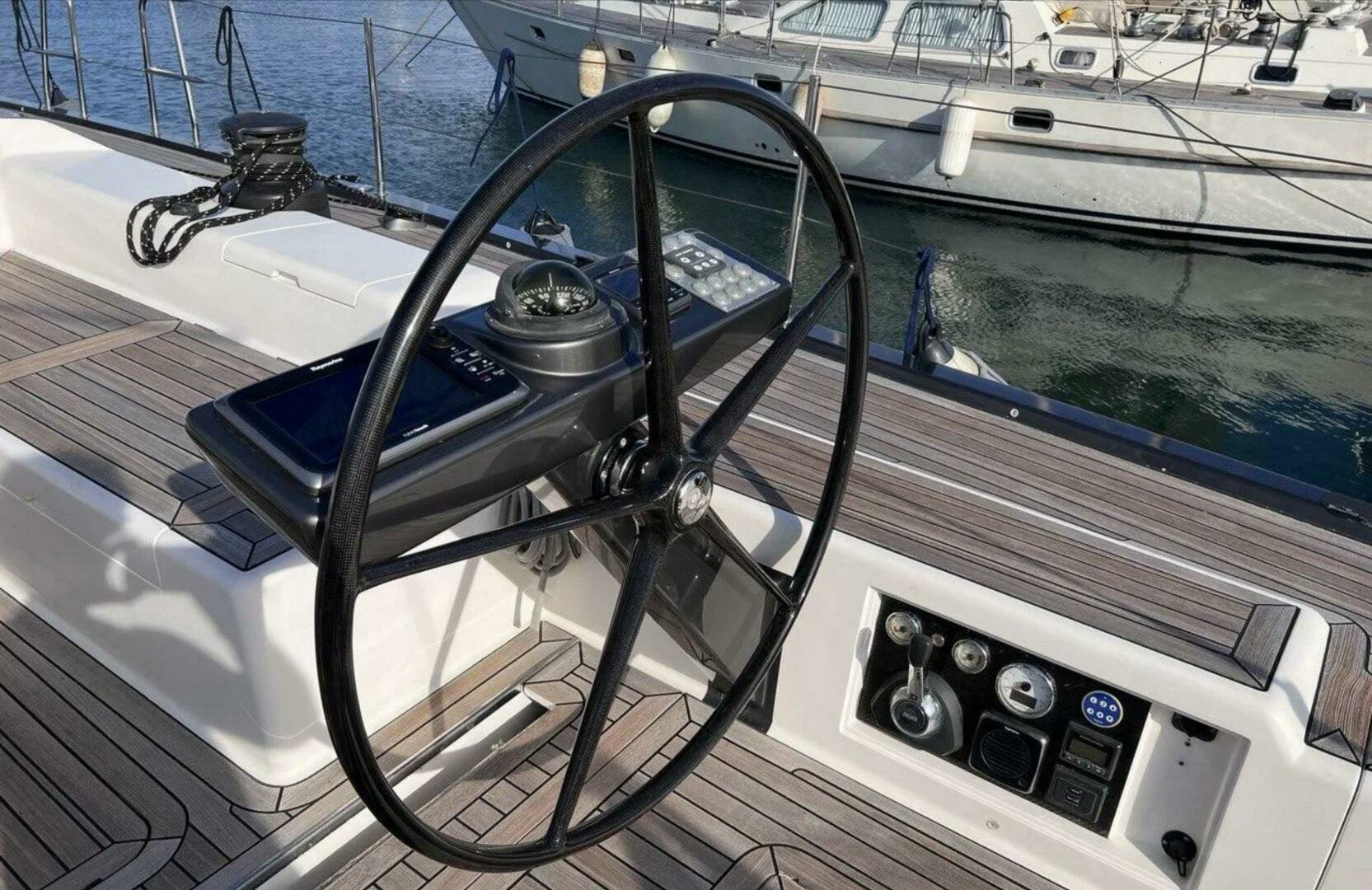 2016 Ice Yachts 62 evo - Image 24