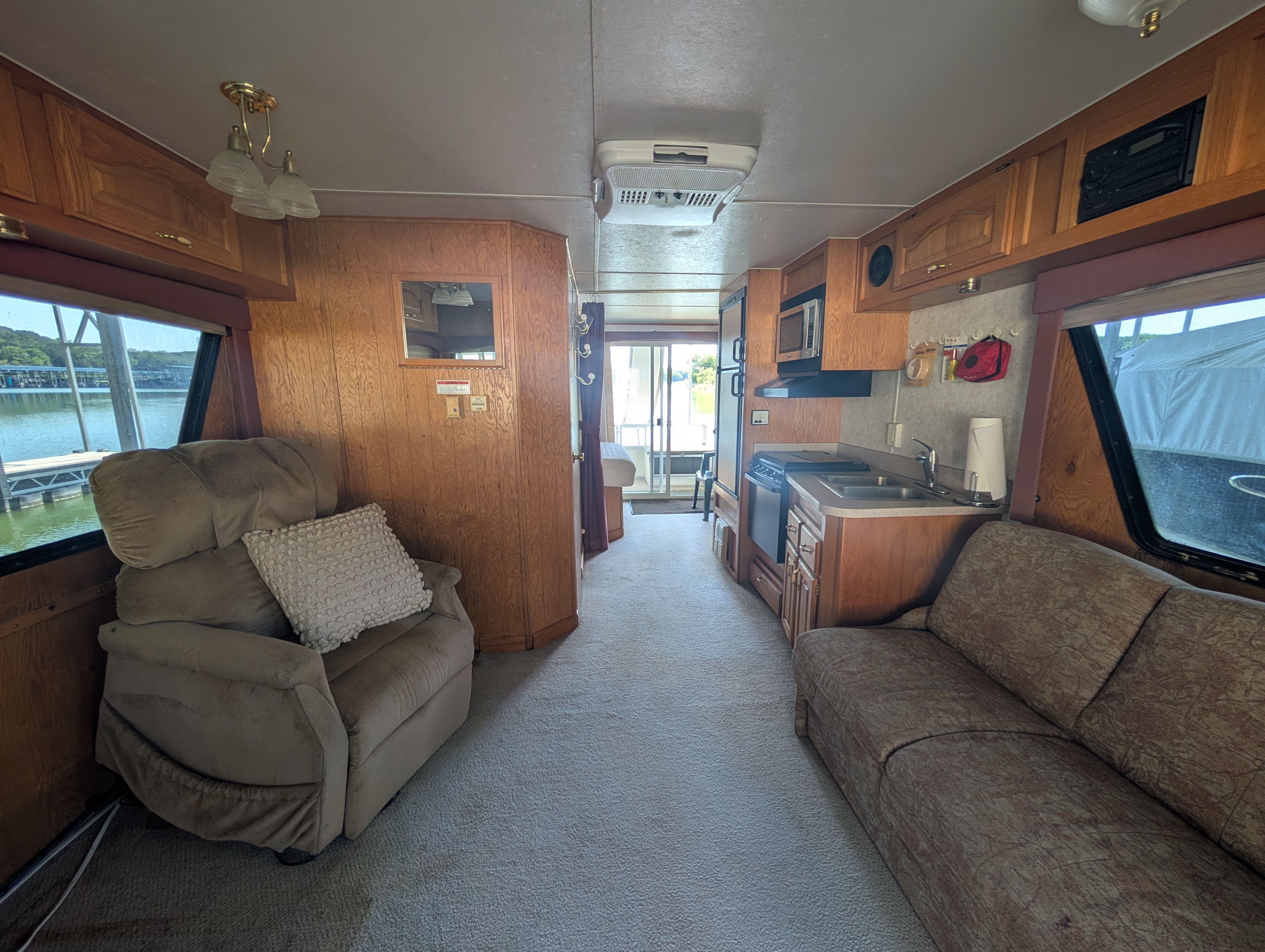2005 Tracker Myacht - 8