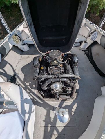 2004 Moomba Outback - 10