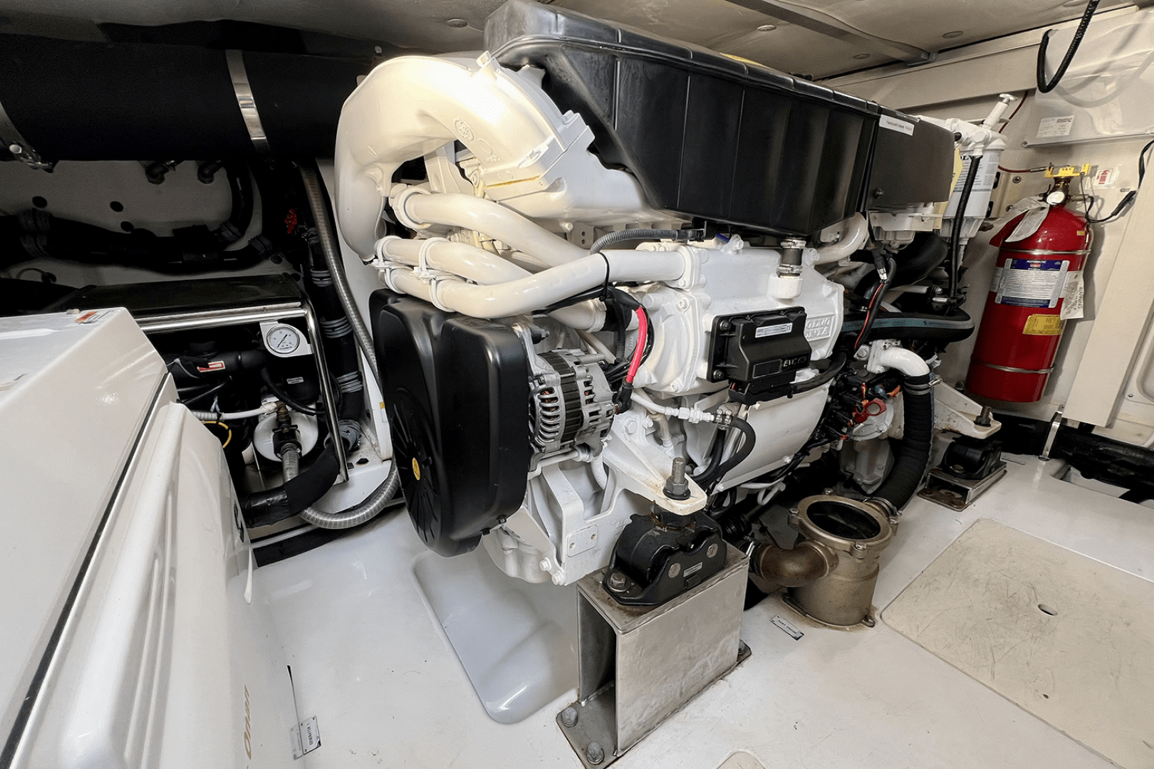 2019 Azimut 50 FLYBRIDGE - Image 87