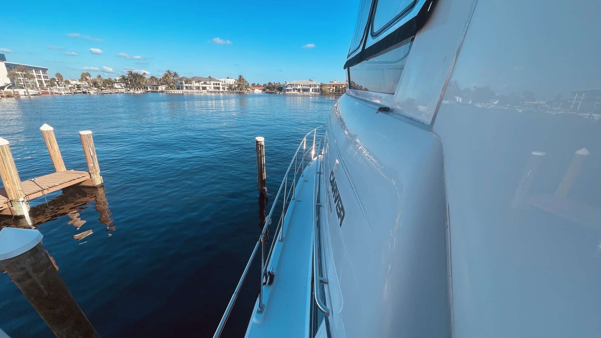 1997 CARVER YACHTS 500 COCKPIT MY - Image 61