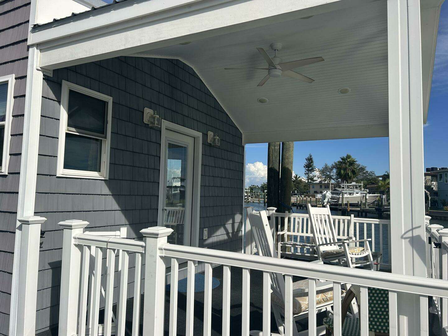 2019 Harbor Home Cozy Cottage 52' x 16' Tiny Boat - Image 5