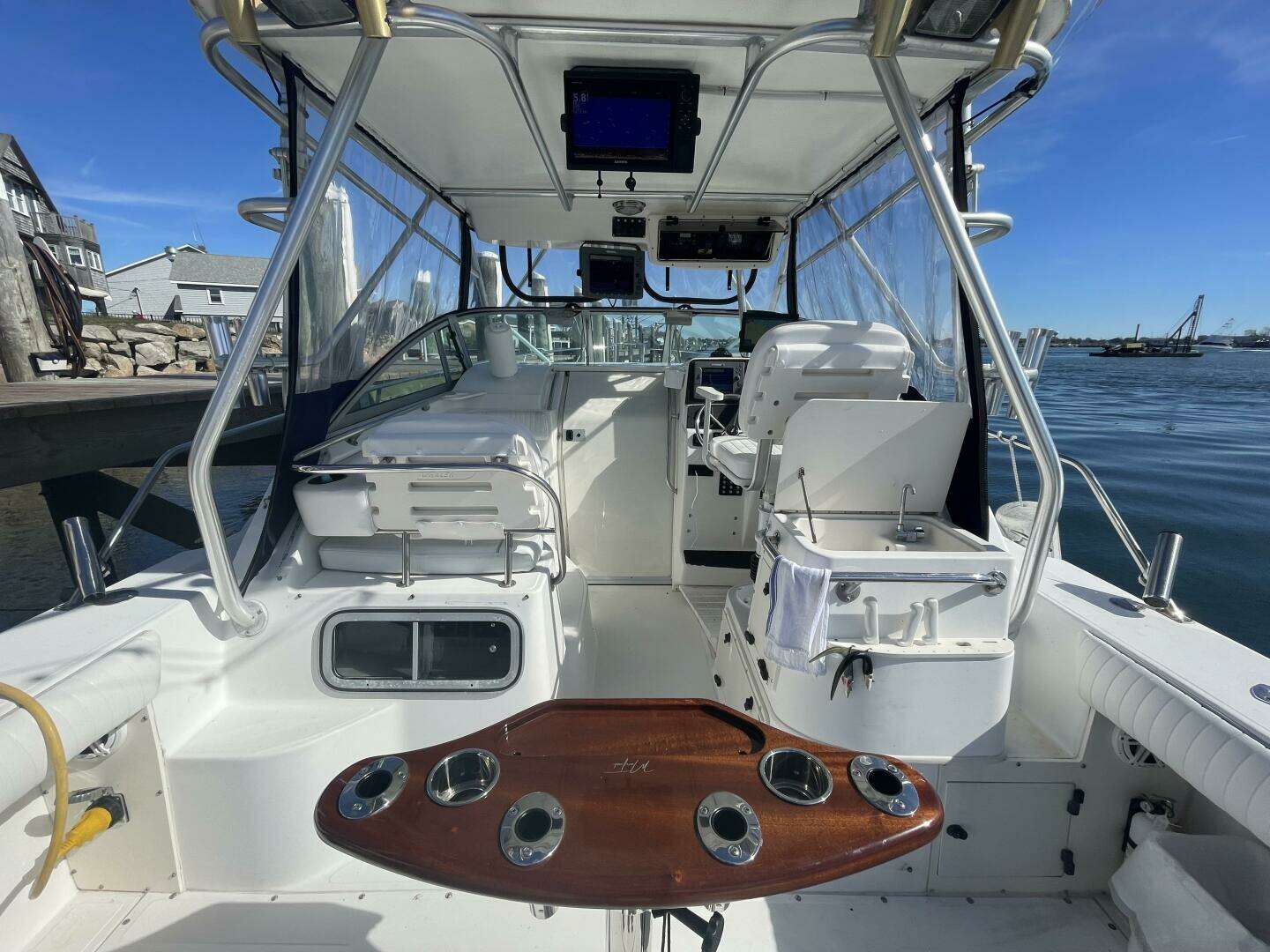 2001 Boston Whaler 285 Conquest - Image 8