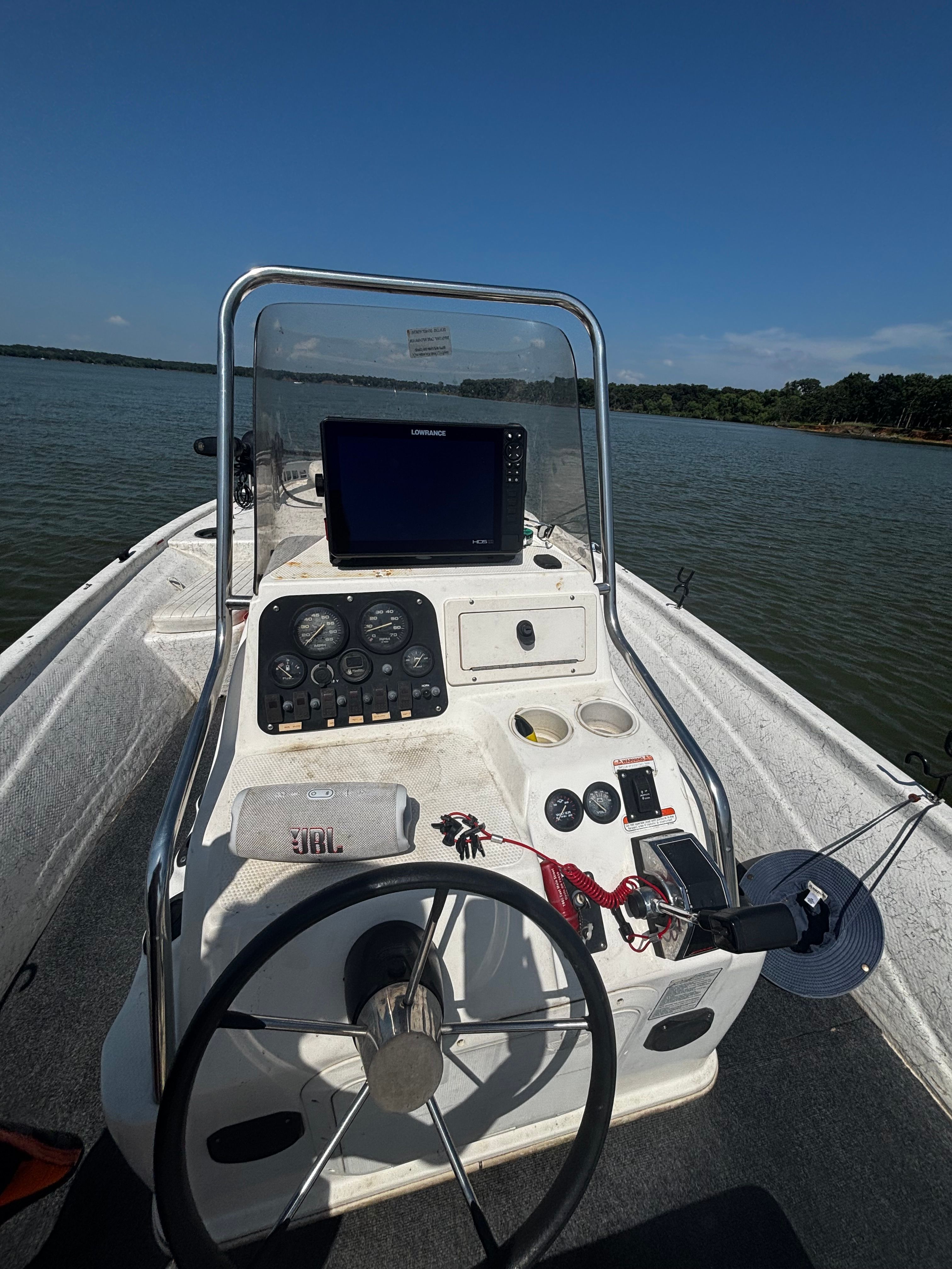 2006 Mako 211 Inshore - 3