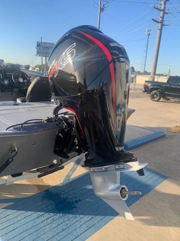 2023 Crestliner CFX18 - 2