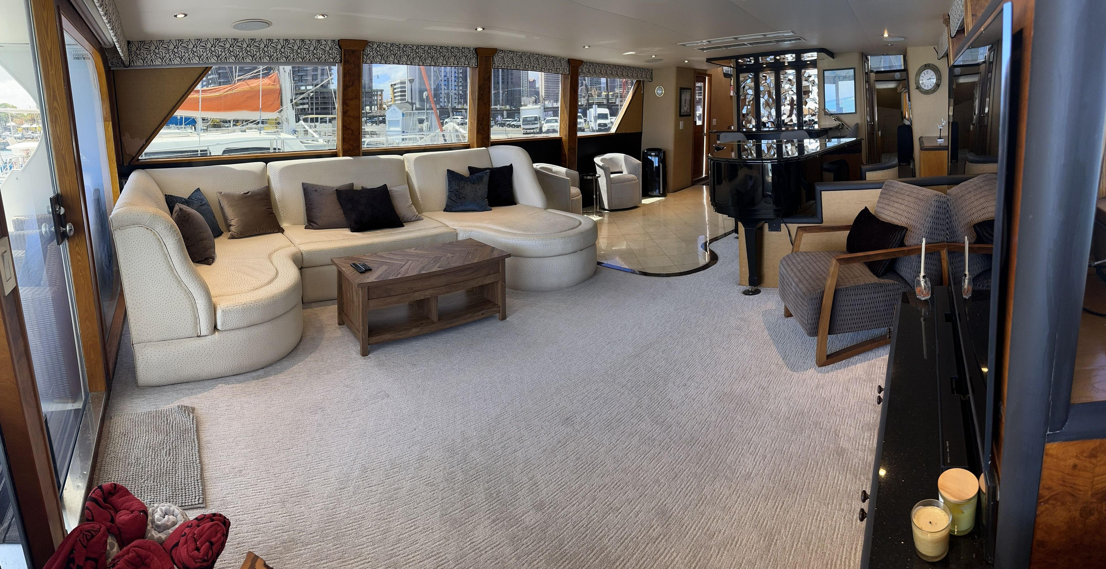 1986 Broward 94' Motor Yacht - 5