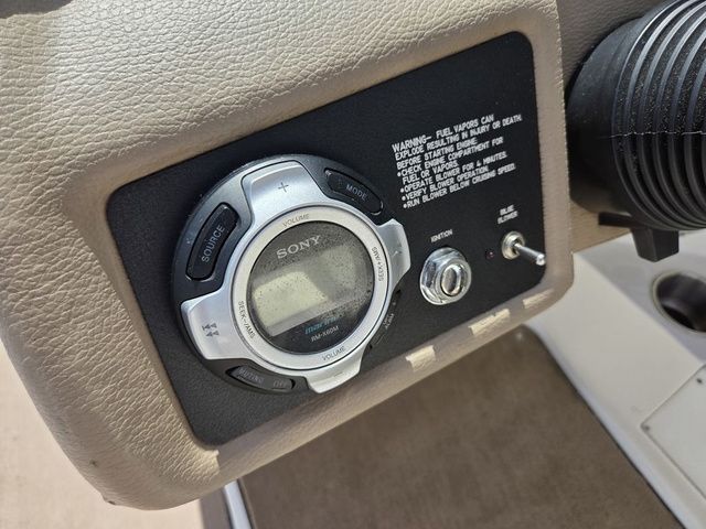 2011 Cobalt 200 - 21