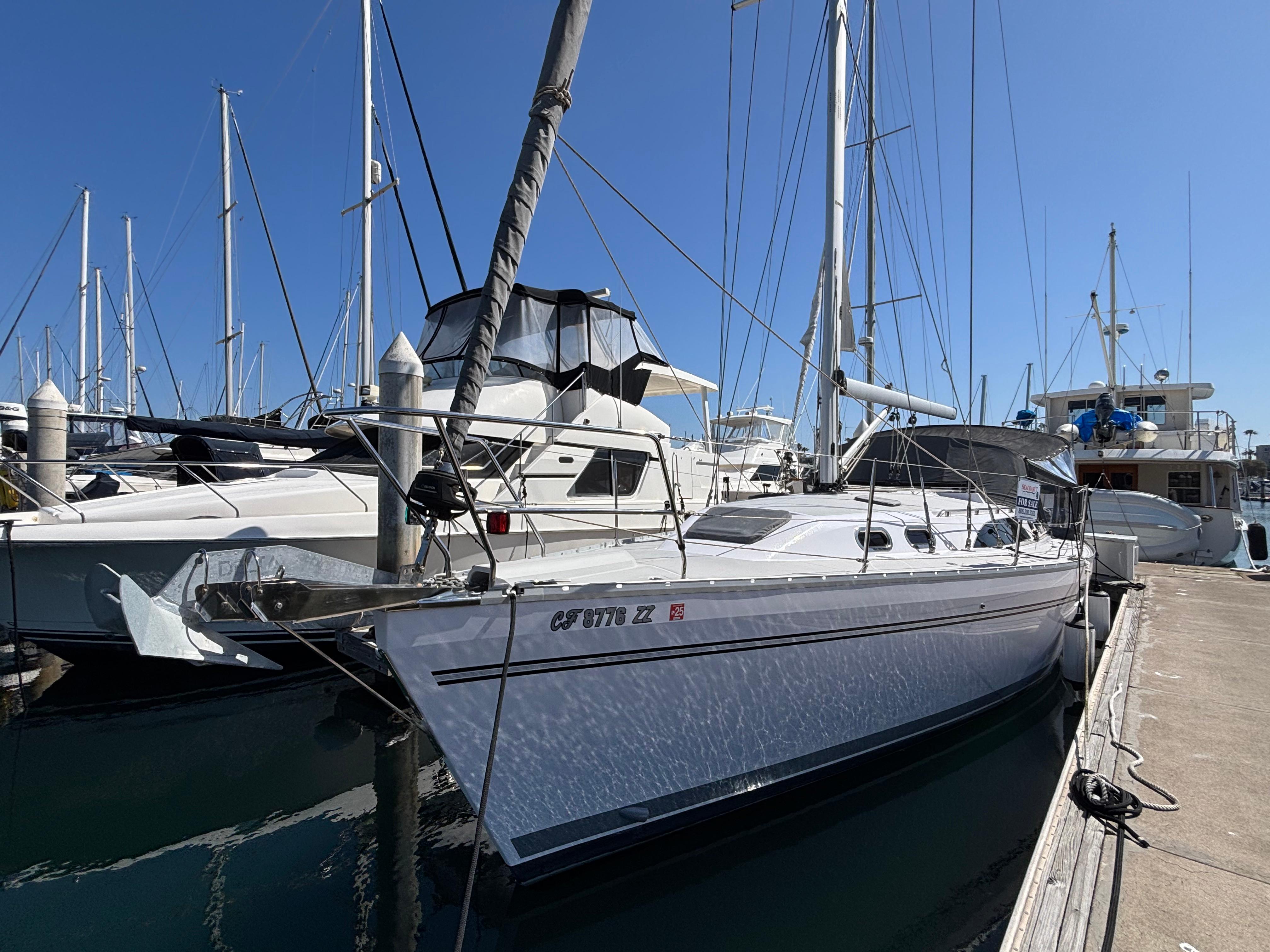 2019 Catalina 385