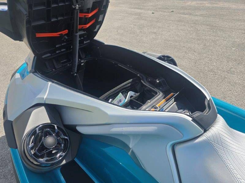 2026 Sea-Doo GTX Limited 325 w/ Sound - 39