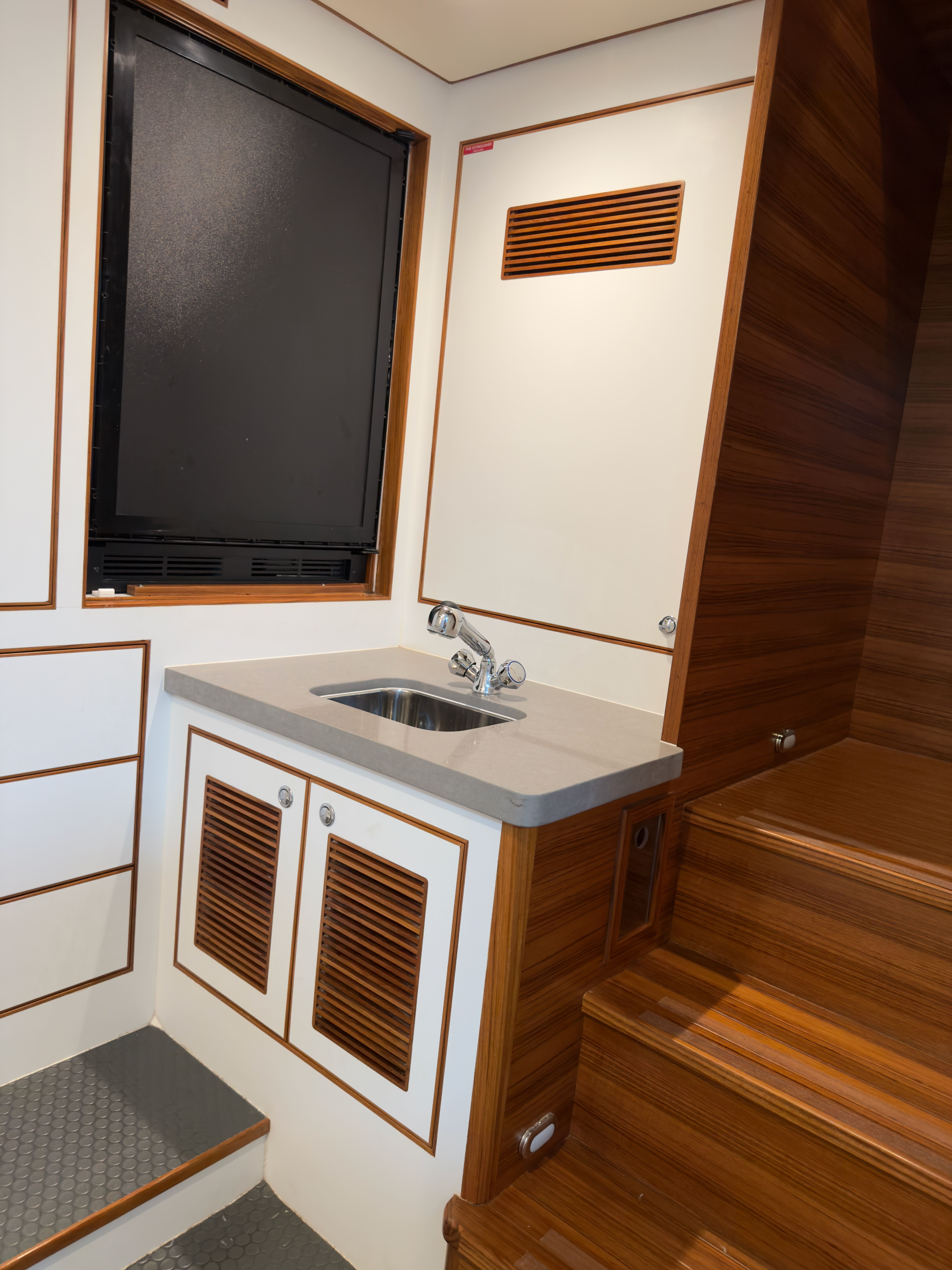 2022 Nordhavn 60 - 41