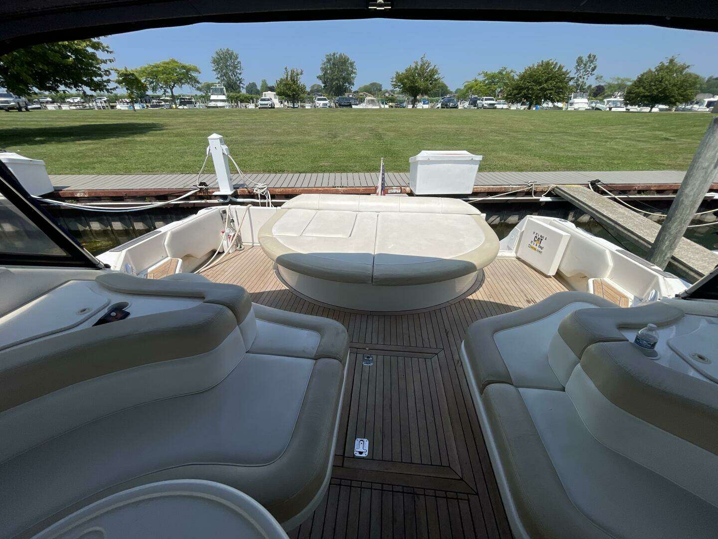 1998 Sea Ray 630 Super Sun Sport - Image 30