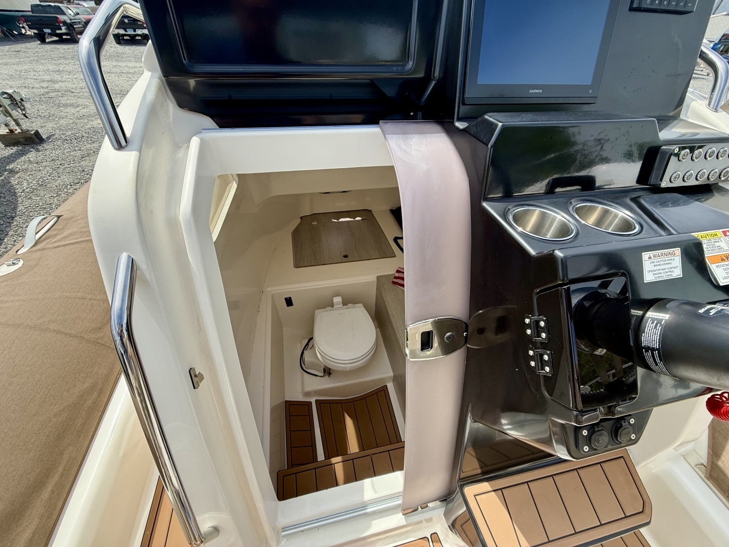 2024 Zodiac Medline 9 - Image 25