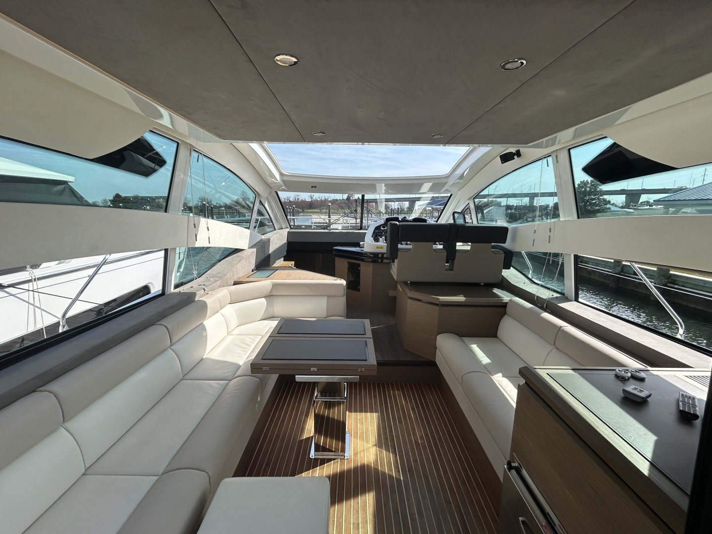 2018 Beneteau 50 GRAN TURISMO - Image 15