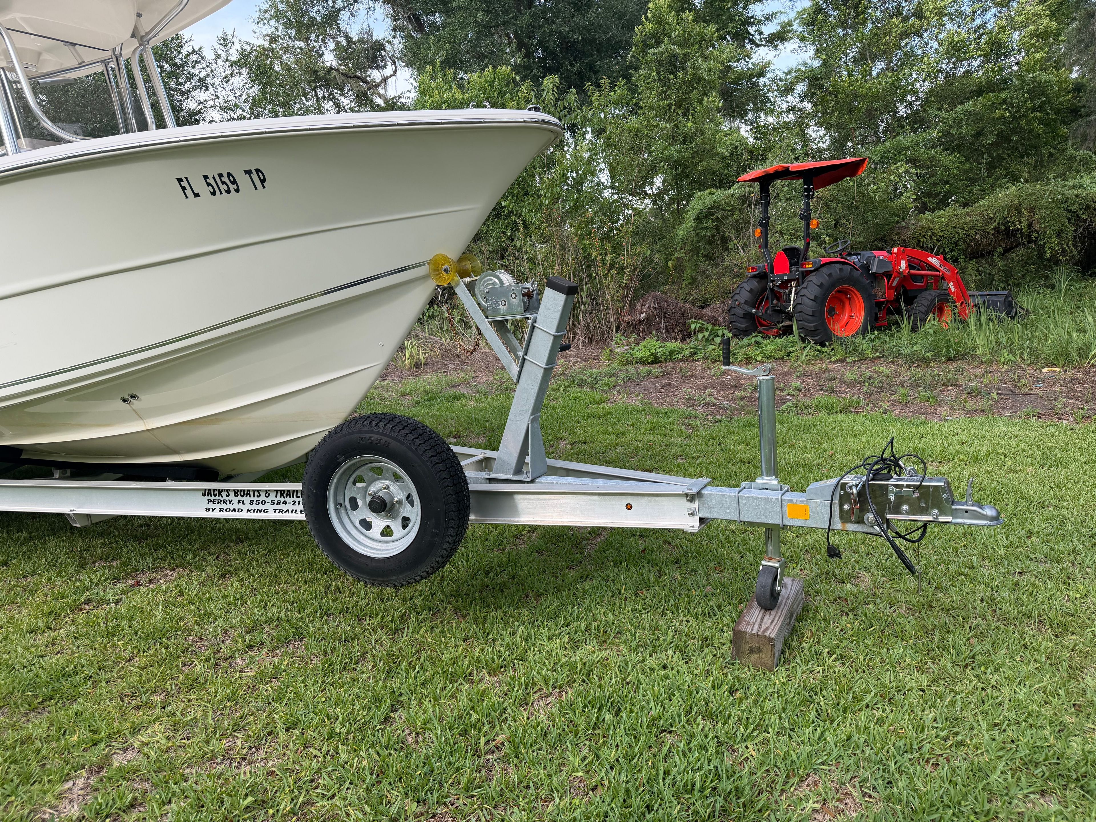2022 Bulls Bay 230 Center Console - 2