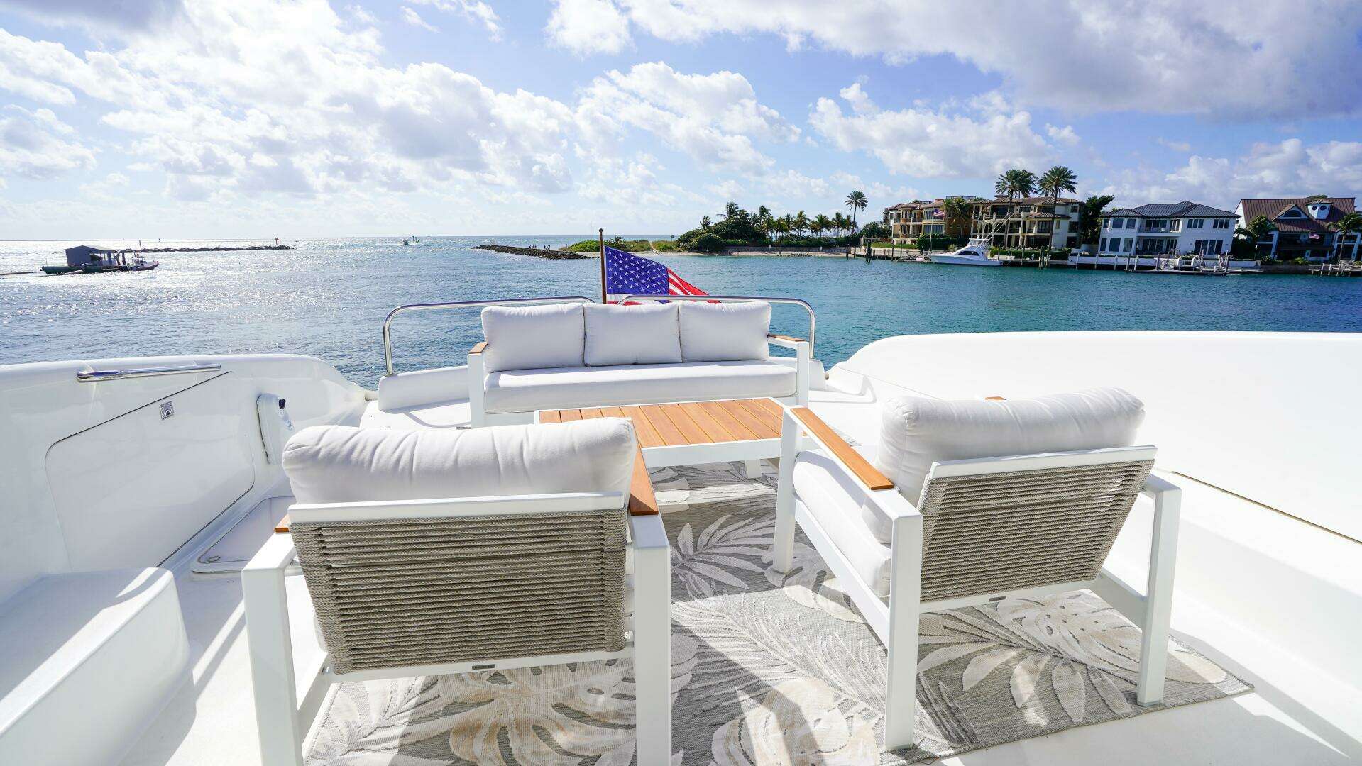 2004 Lazzara Yachts 80 SL - Image 66