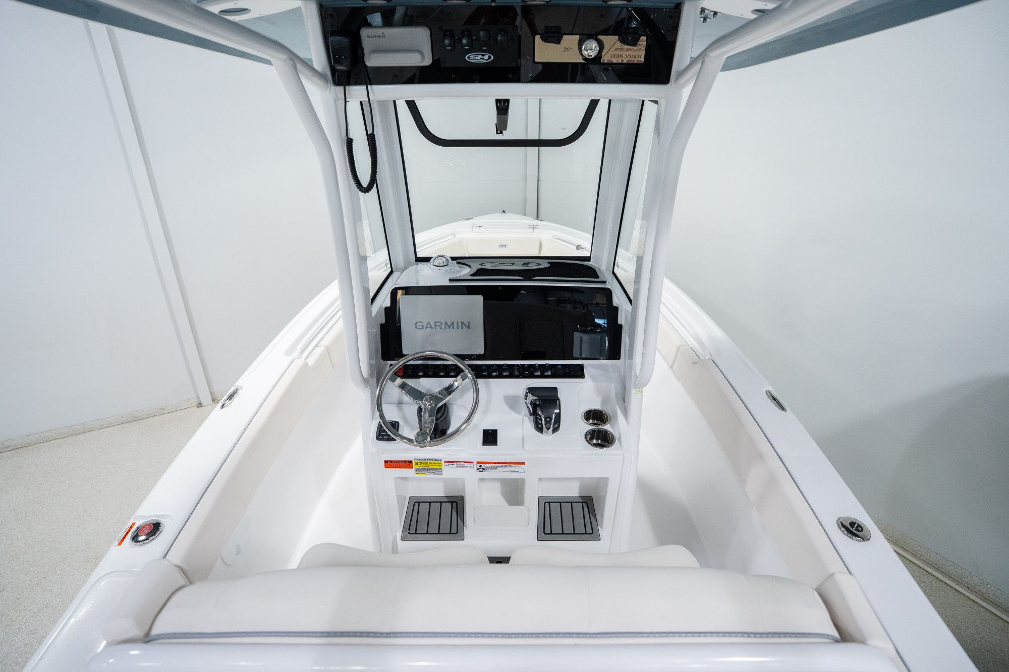 2026 Sea Hunt Ultra 245 SE - 14