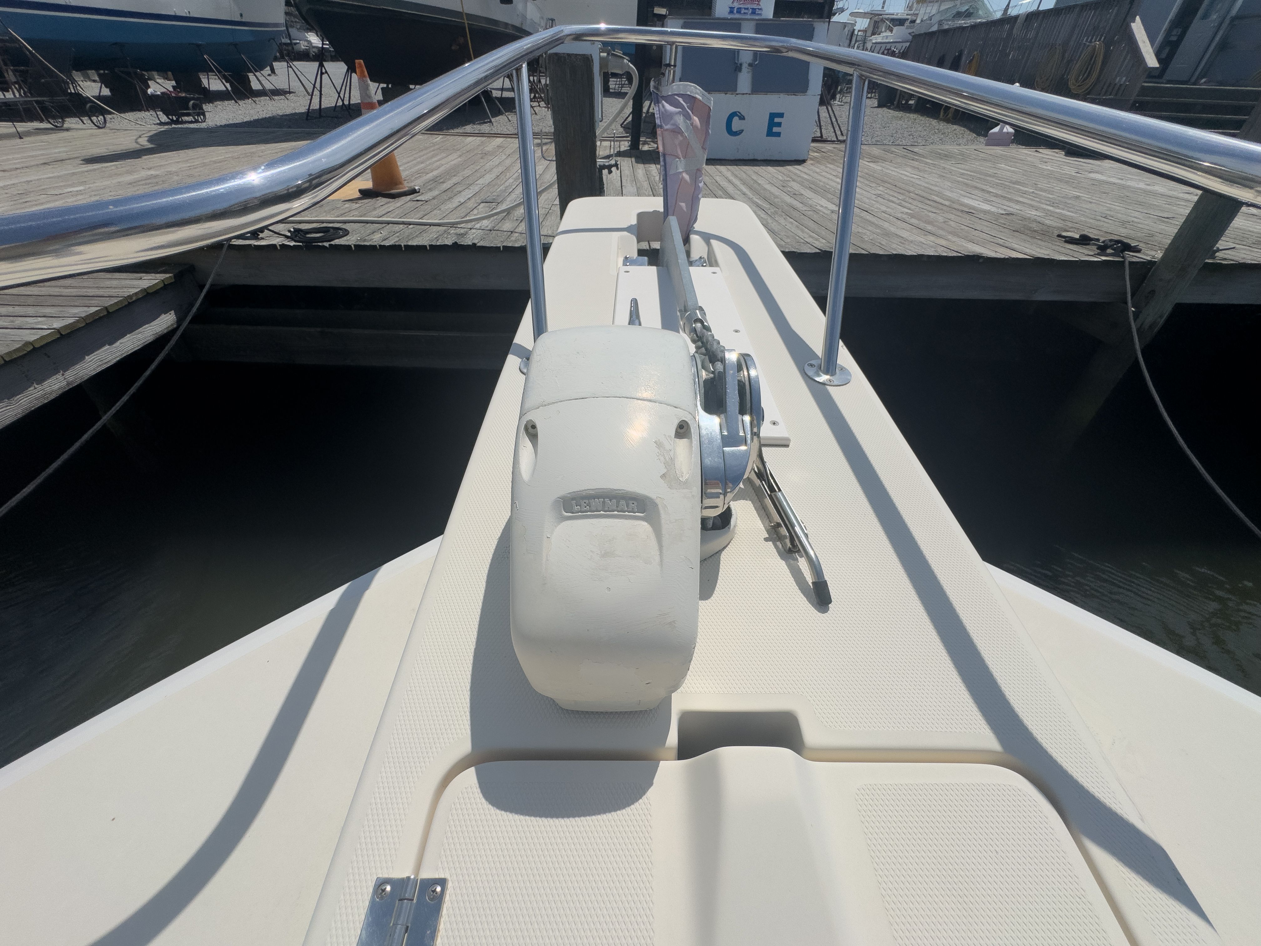 2006 Mainship 43 Trawler - 48