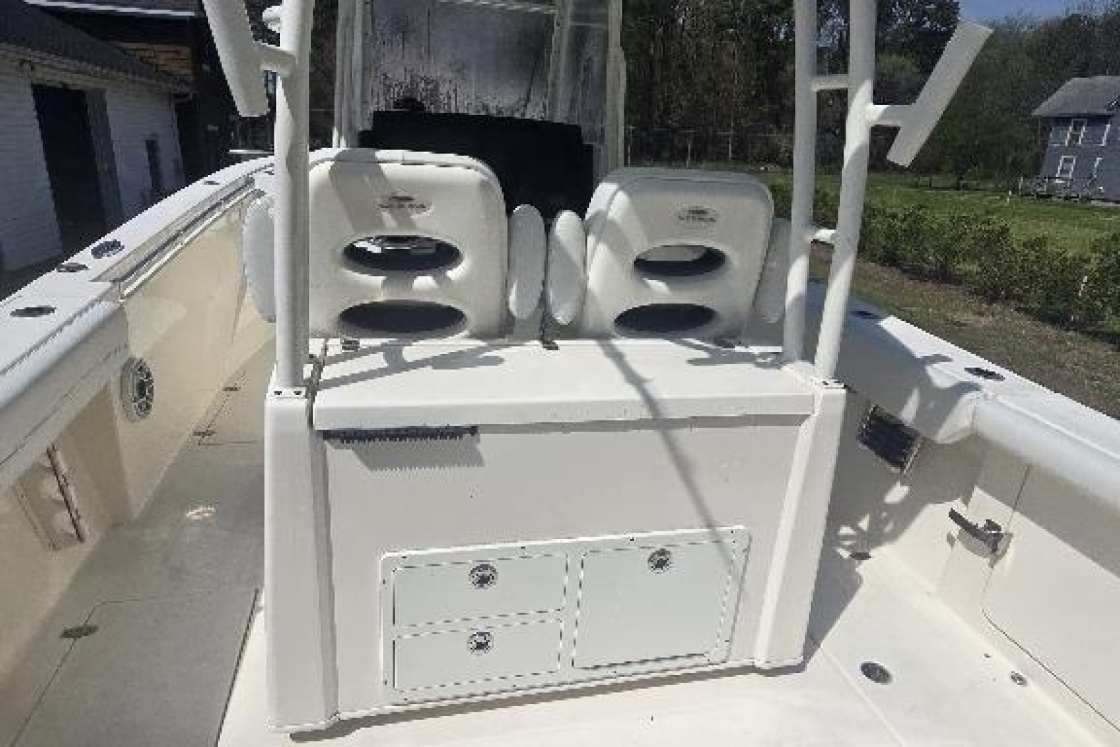 2020 Cobia 320 Center Console - Image 29